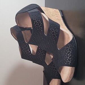 Life Stride wedge sandals